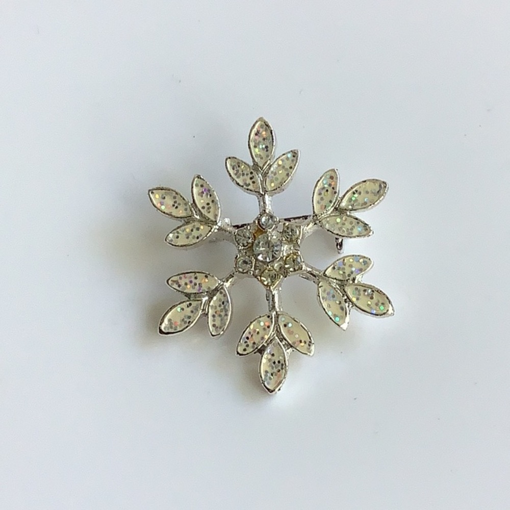 Silver Snowflake Crystal Brooch